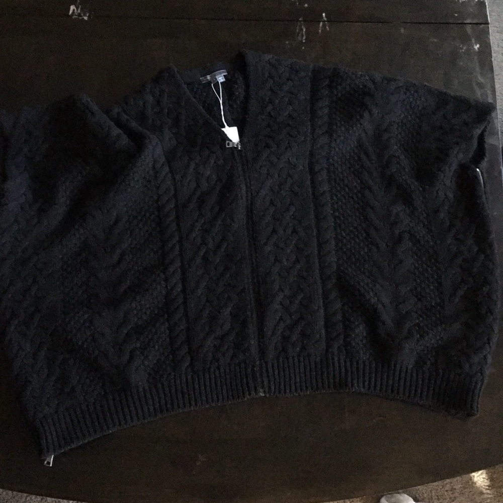 Vince Cashmere Oversize Zipped Sweater